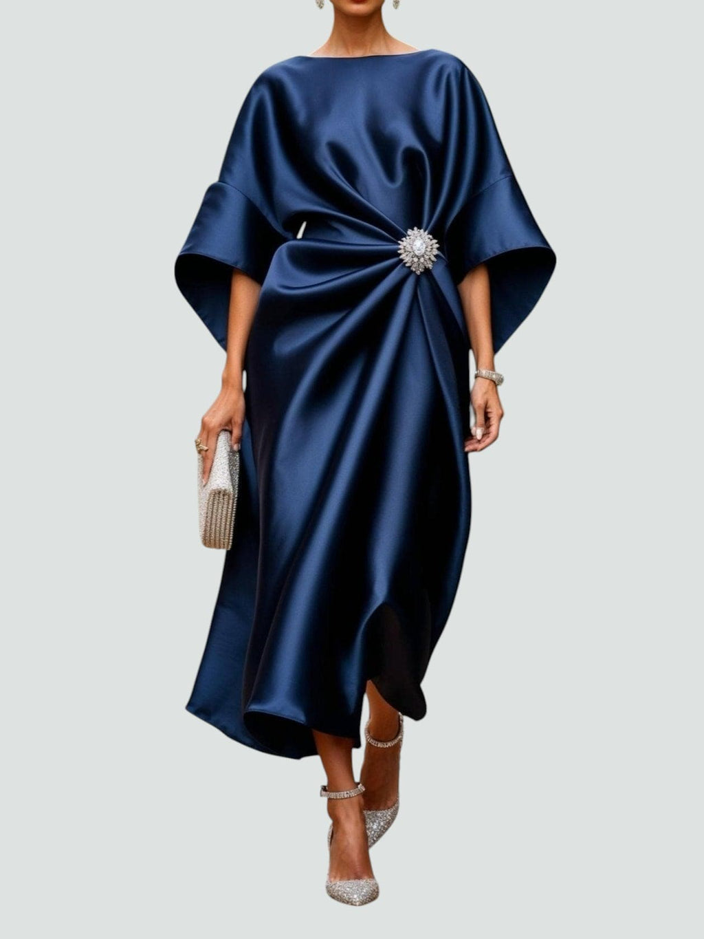 Robe Longue Pour Femme Avec Un Corsage Drapé Et Des Manches Cape – Une Élégante Robe De Soirée Pour Les Occasions Formelles