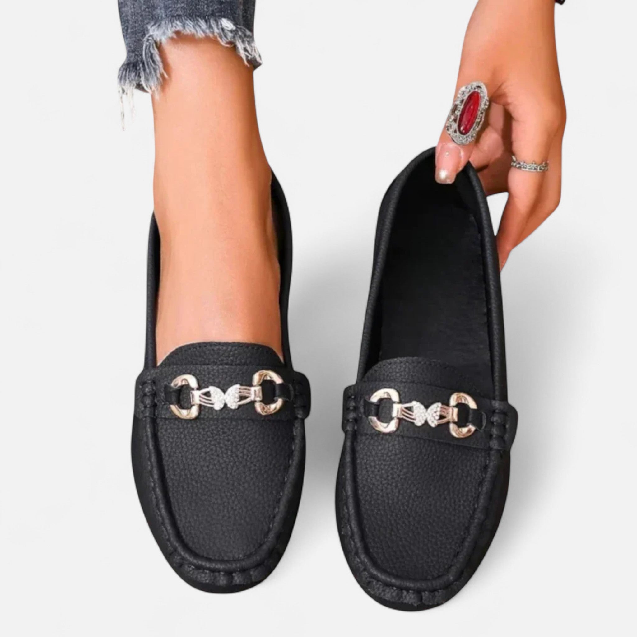Modero | Mocassins femme à mors métallique