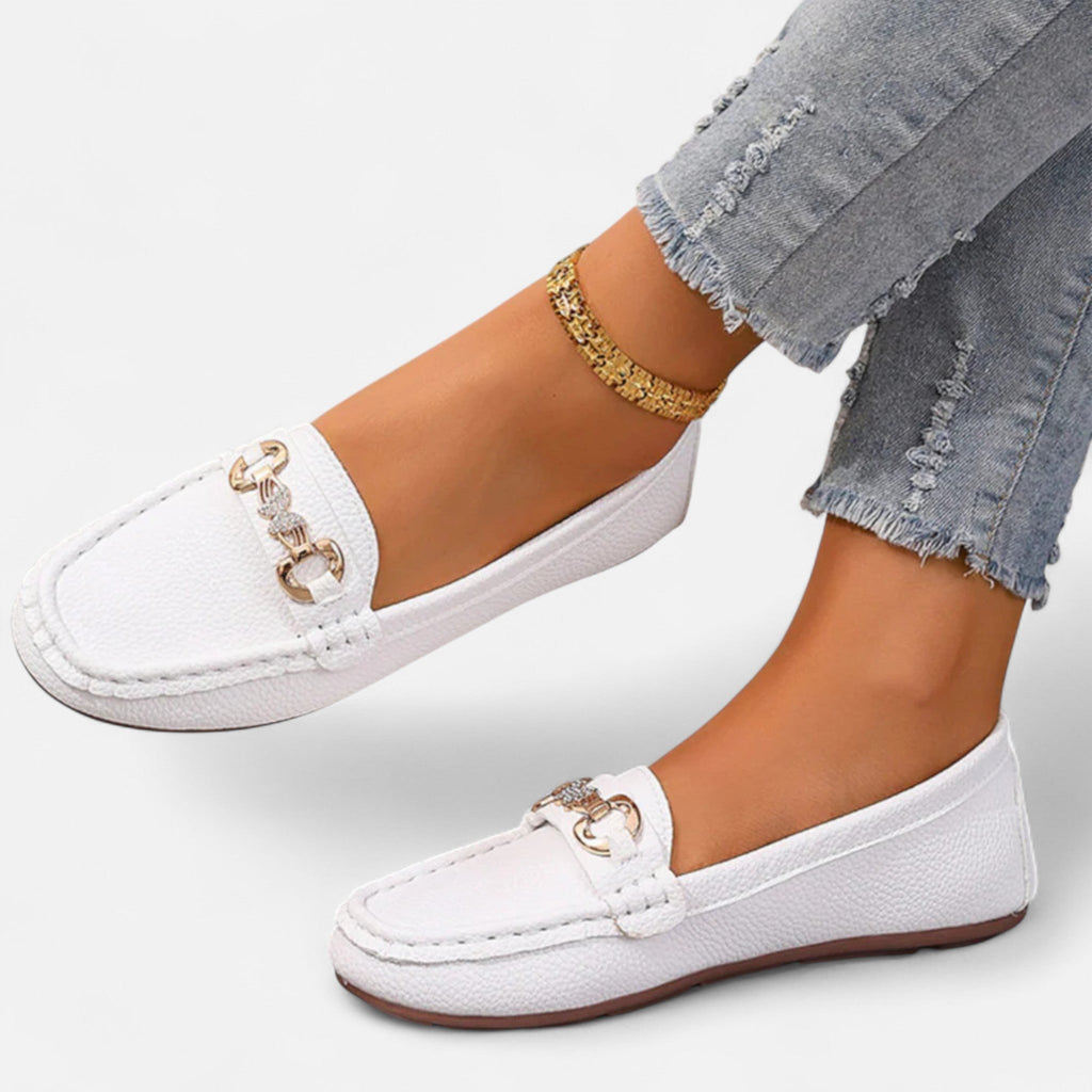 Modero | Mocassins femme à mors métallique