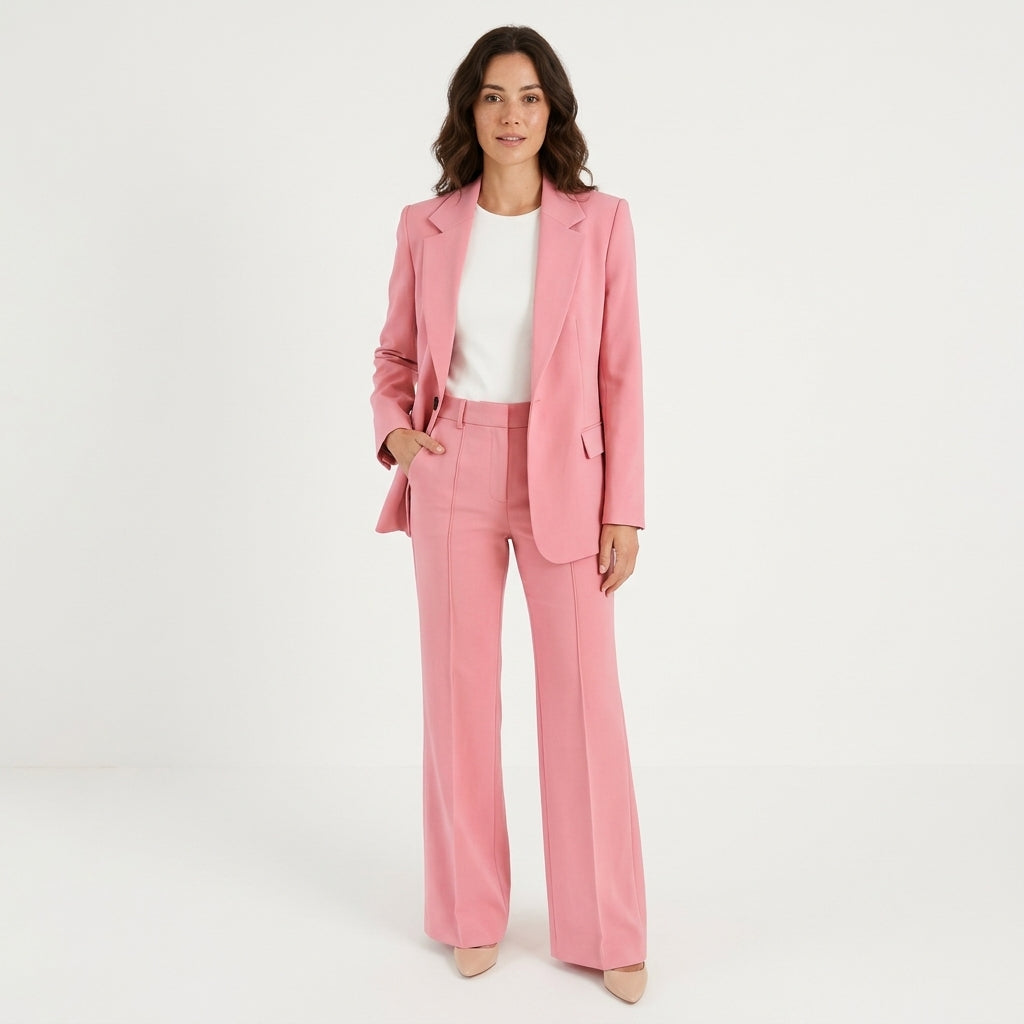 Ensemble Deux Pièces Pour Femme Composé D'un Blazer Et D'un Pantalon De Coupe Ajustée : Une Tenue À La Fois Élégante Et Confortable, Idéale Pour Le Travail, Les Tenues Décontractées De Tous Les Jours Et Les Looks « Smart-casual
