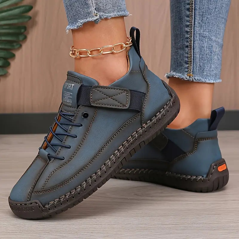 Baskets En Cuir Pour Femme Offrant Un Chaussant Confortable — Un Design Inspiré De L'ergonomie, Idéal Pour Un Usage Quotidien Et Pour Marcher Confortablement